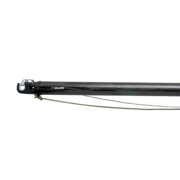 Seldén 061-061-02公式製品ページの組立端部参考写真。DIYキットの全長・全同梱品を示すものではありません。
