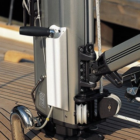 ウインチハンドルポケット 320mm (WINCH HANDLE POCKET L=320 PE)